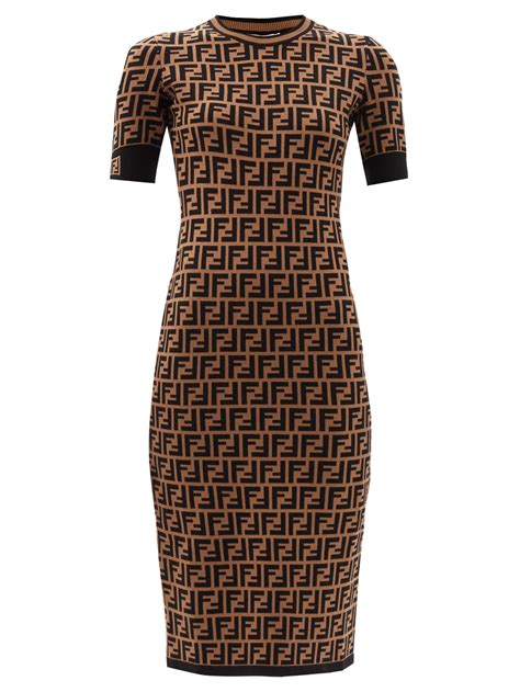 vestido da fendi preto